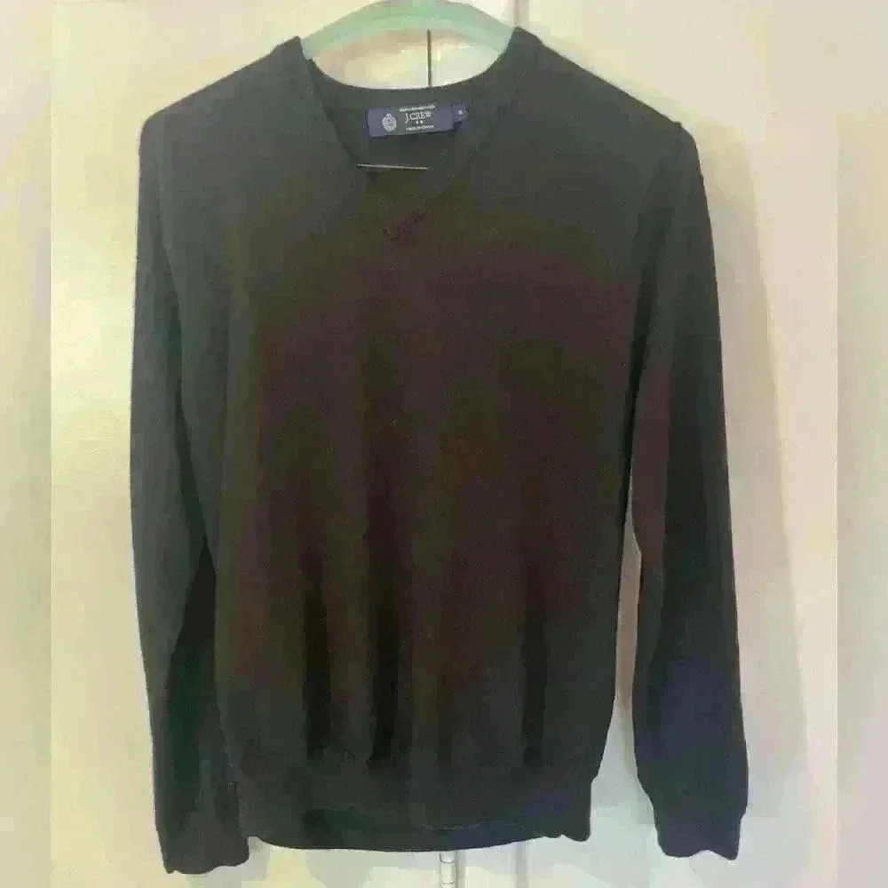 Womens J. Crew Black 100% Merino Wool V Neck Sweater, Size Medium